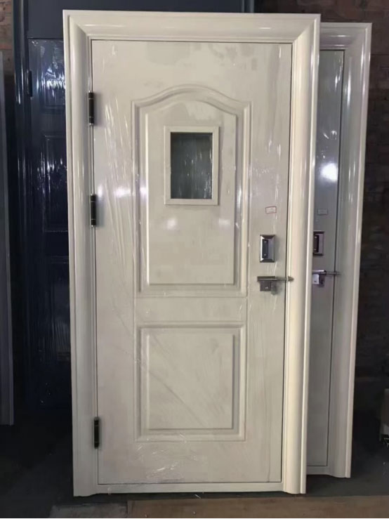 渭城学校教室门 渭城学校教室门