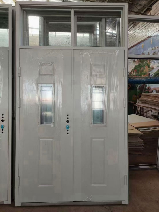 渭城学校教室门 渭城学校教室门