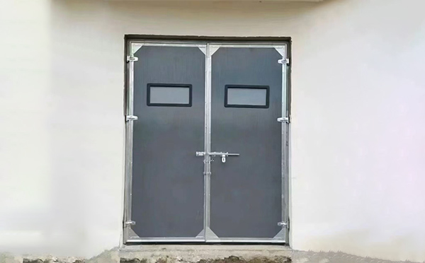 渭城工业门在高温作业区域的运行表现