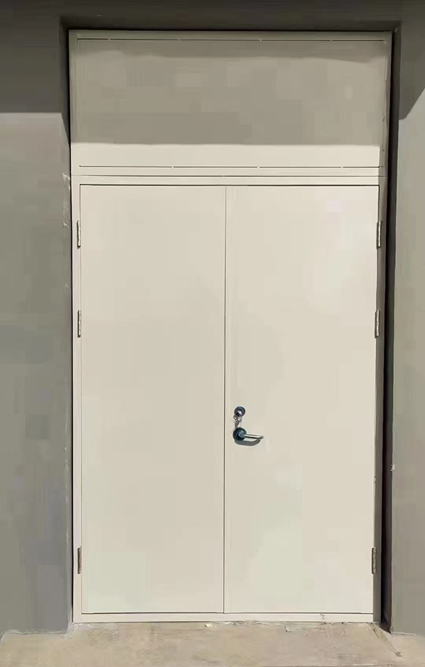 展览馆项目完成大跨度渭城防火门安装 展览馆项目完成大跨度渭城防火门安装